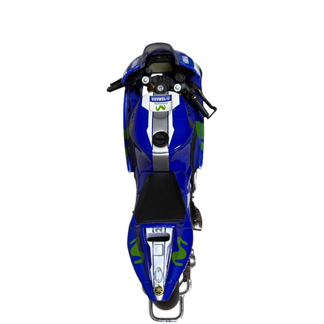 YAMAHA YZR-M1 モビスターヤマハ ロッシ No.46