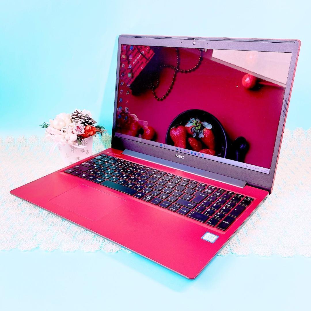 第8世代Corei7✨️薄型赤ノートパソコンWin11ブルーレイSSDカメラ1TB