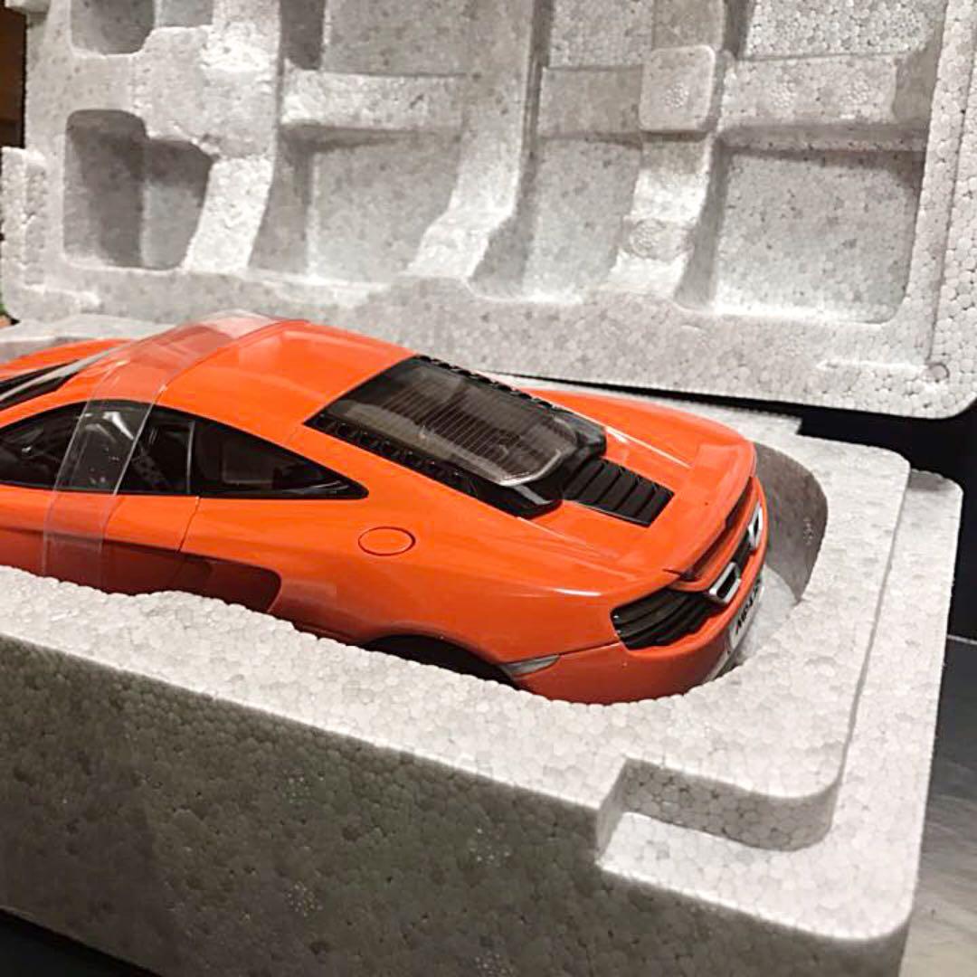 オートアート 1/18 ミニカー マクラーレン MP4-12C オレンジ
