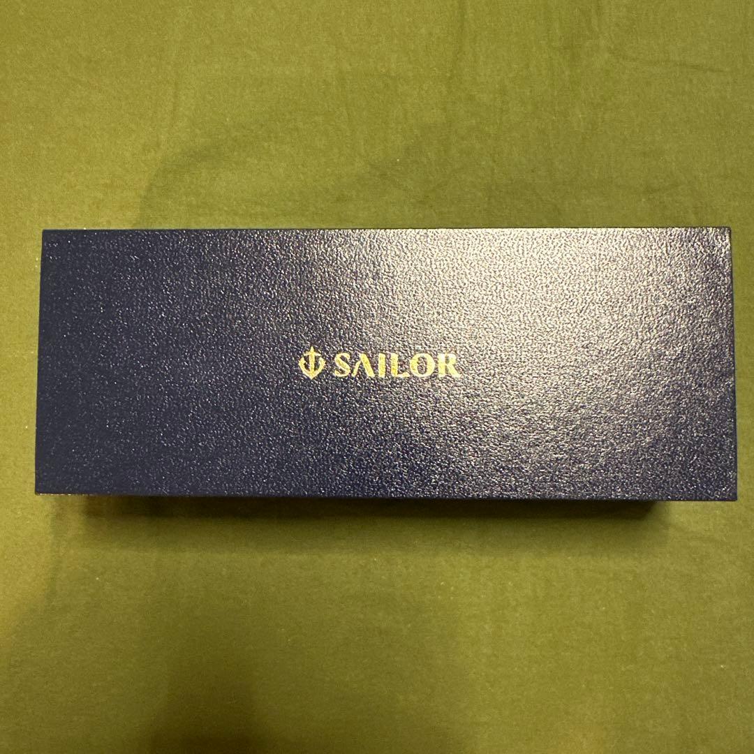 極美品　SAILOR セーラー プロフェッショナルギアレアロ ブラック万年筆