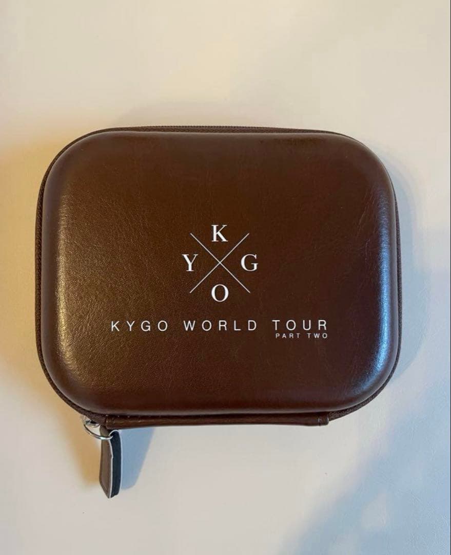 KYGO KYGO WORLD TOUR PLATINA席限定グッズ