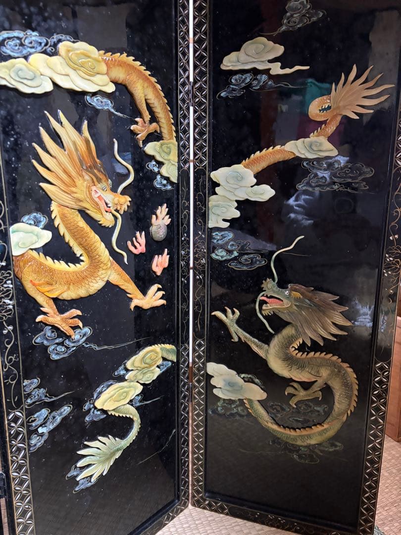 龍　屏風