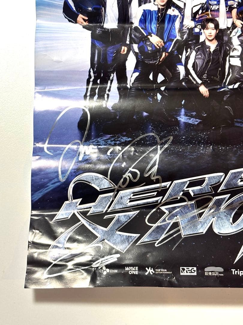 ゼベワン 全員サイン入り ポスター ワルツ