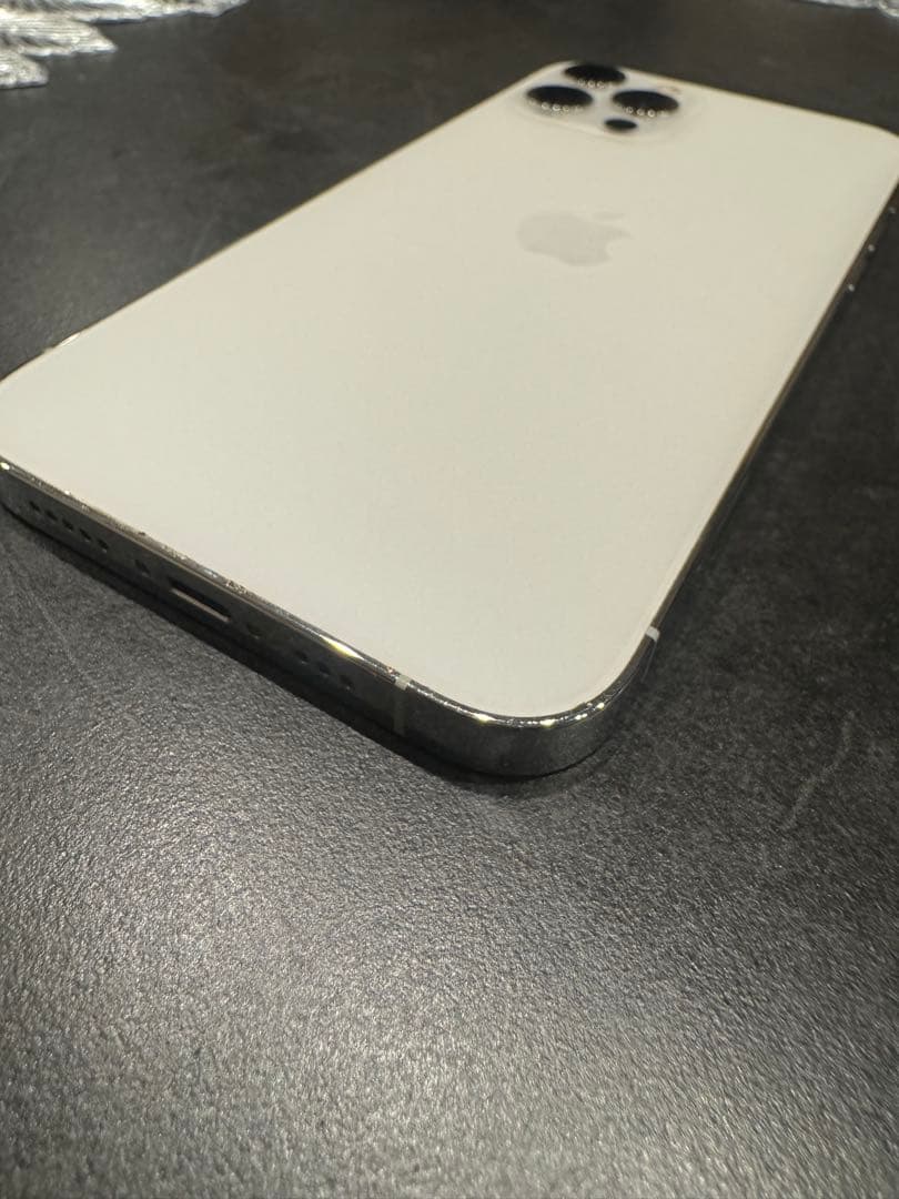 iPhone12 Pro 本体