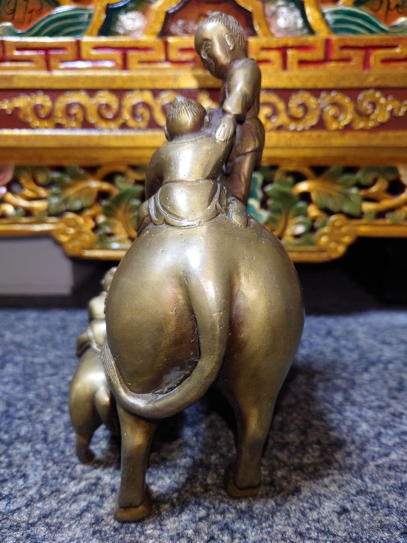 牛の置物