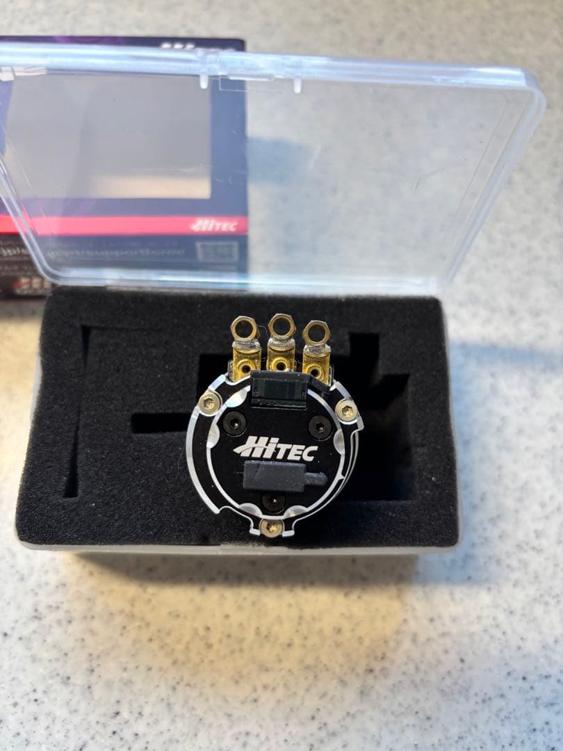 Hitec RED ZONE XZ-1350 ブラシレスモーター 2800KV