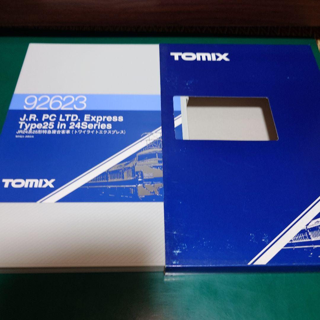 TOMIX JR24系25形特急寝台客車 92623＋増結２両