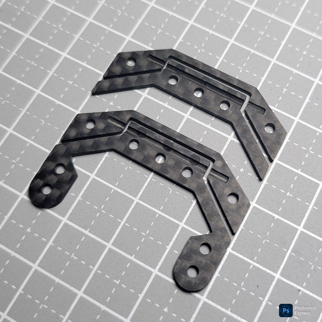 残り1個 CH-Fix2【CNC加工】フロント提灯用ヒンジ カーボンパーツセット