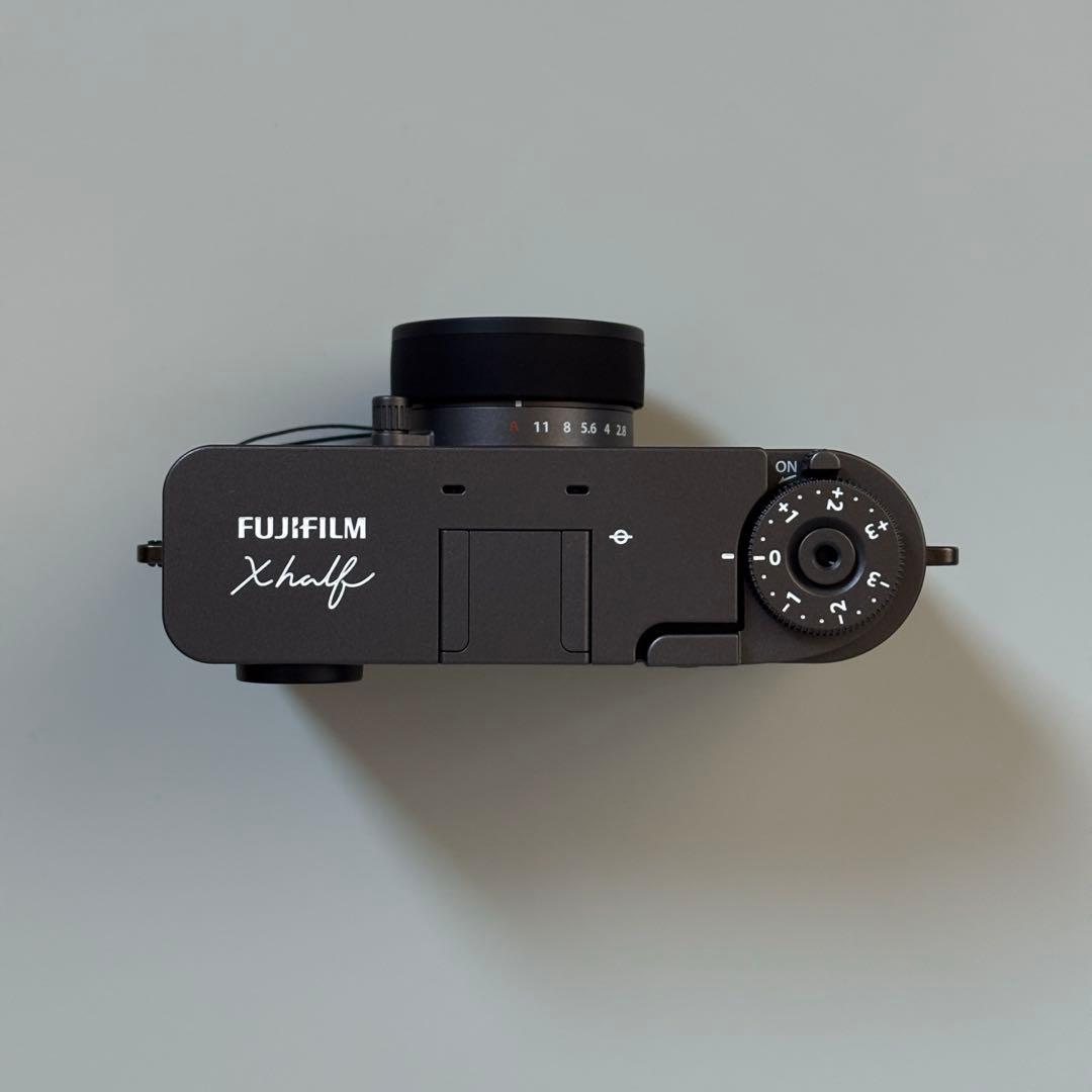 富士フイルム FUJIFILM Xhalf Xハーフ コンデジ ハーフカメラ