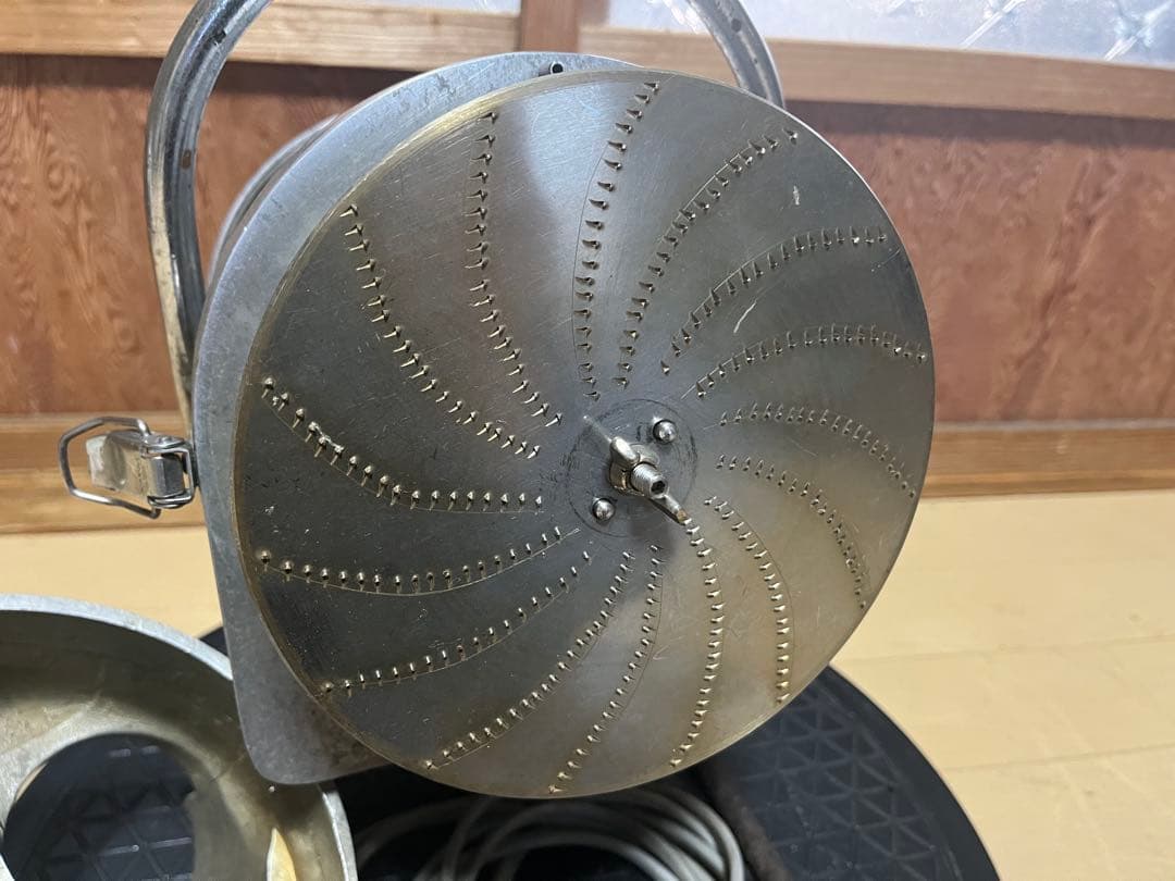 ハッピー工業　電動おろし機　RGH-15 100v 動作品　厨房店舗