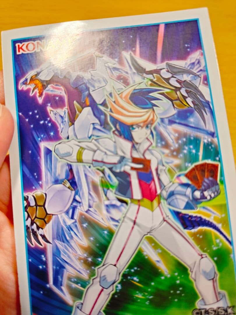 遊戯王の日　ユーゴ&クリスタルウィング・シンクロ・ドラゴン スリーブ