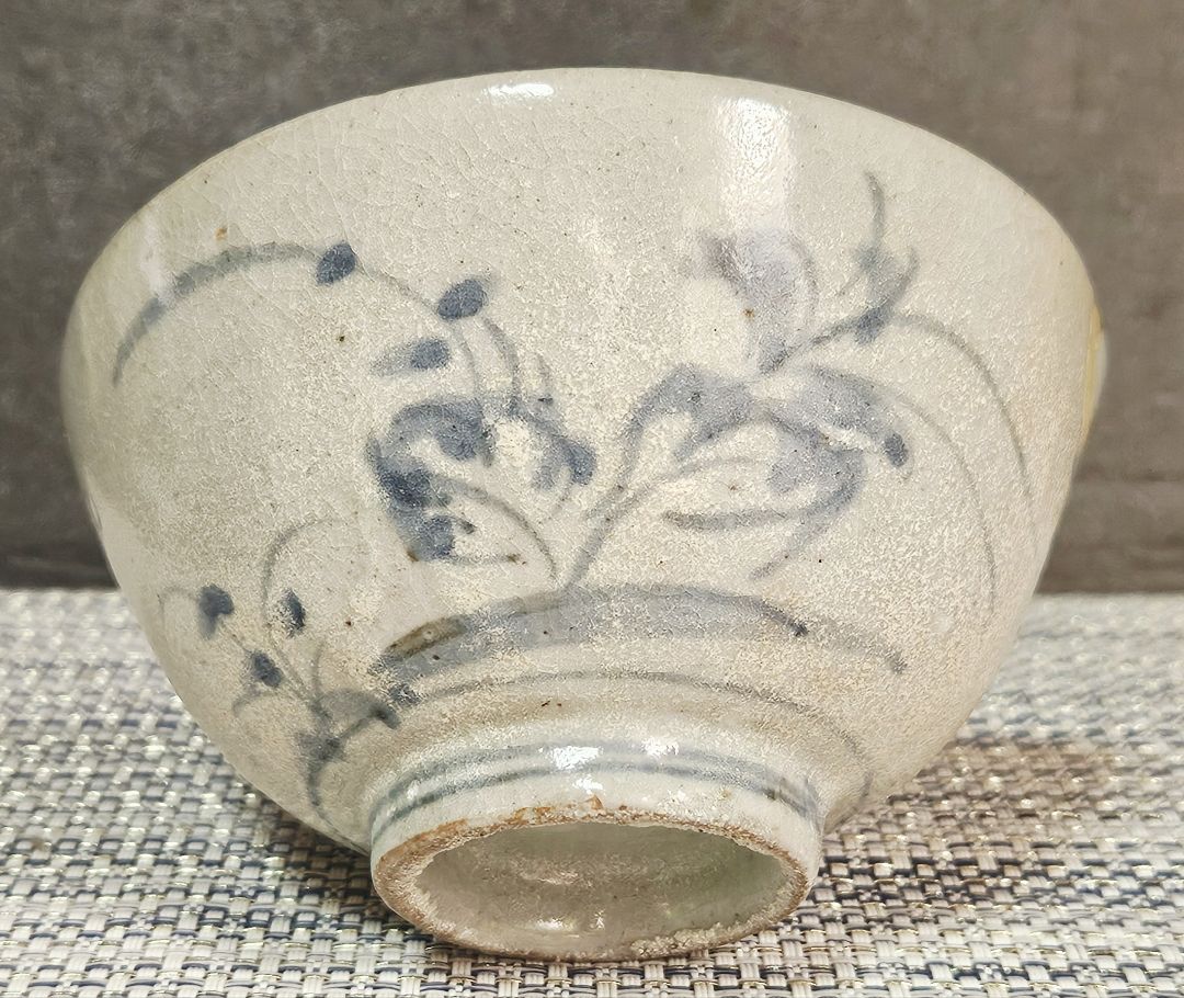 江戸時代初期　初期伊万里　染付　草花図 碗　茶碗　呼び継ぎあり　陶片　古陶磁器