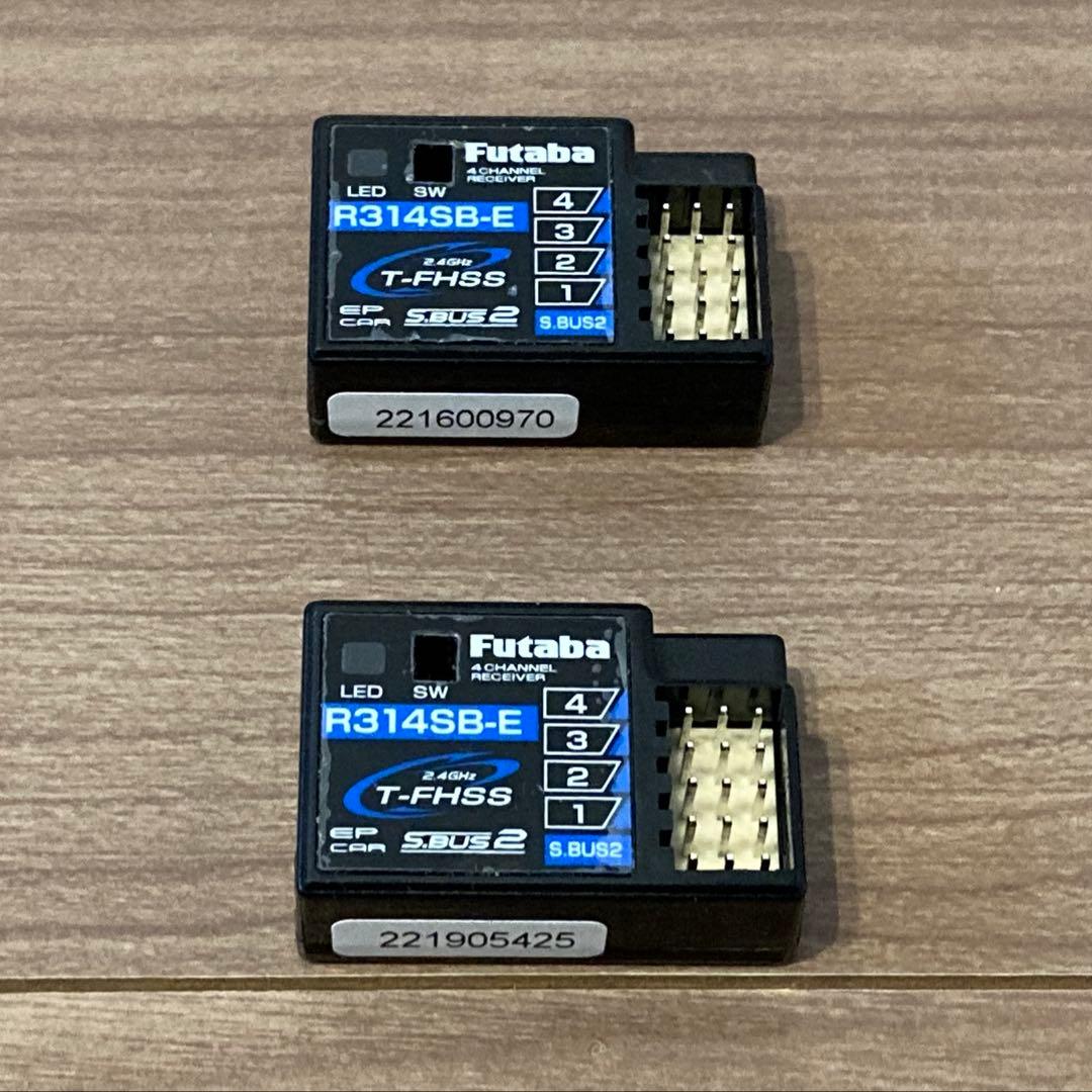Futaba 4PM、R314SB-E×2（ラジコン用送信機、受信機セット）