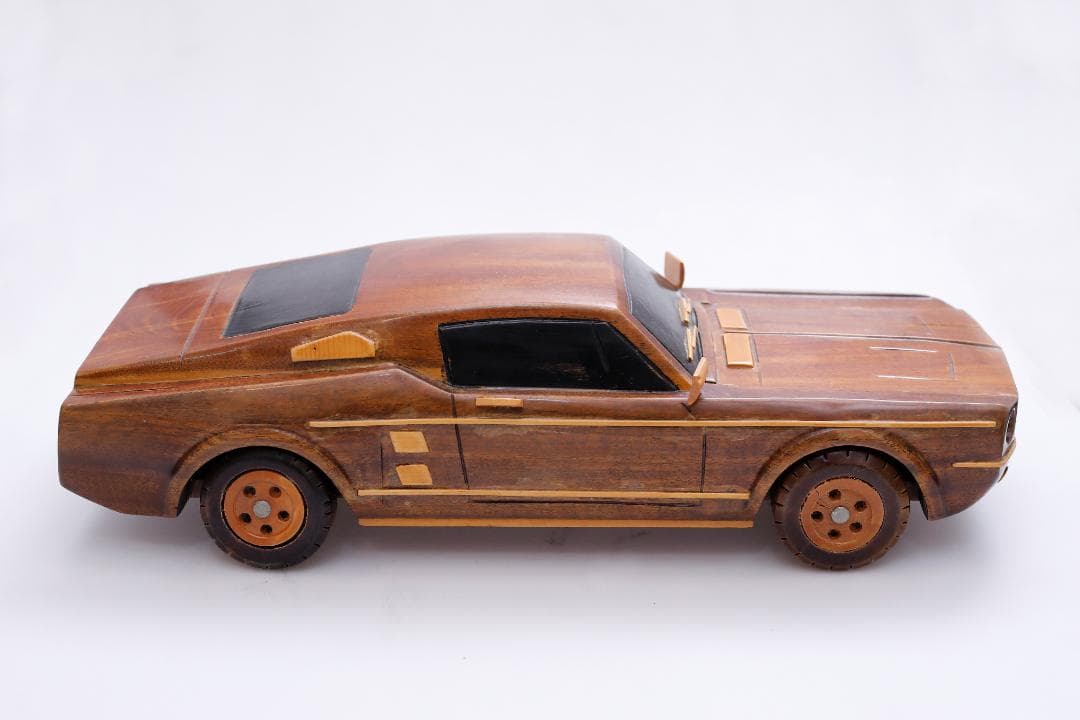木製モデルカー　1967 フォード マスタング GTA ファストバック