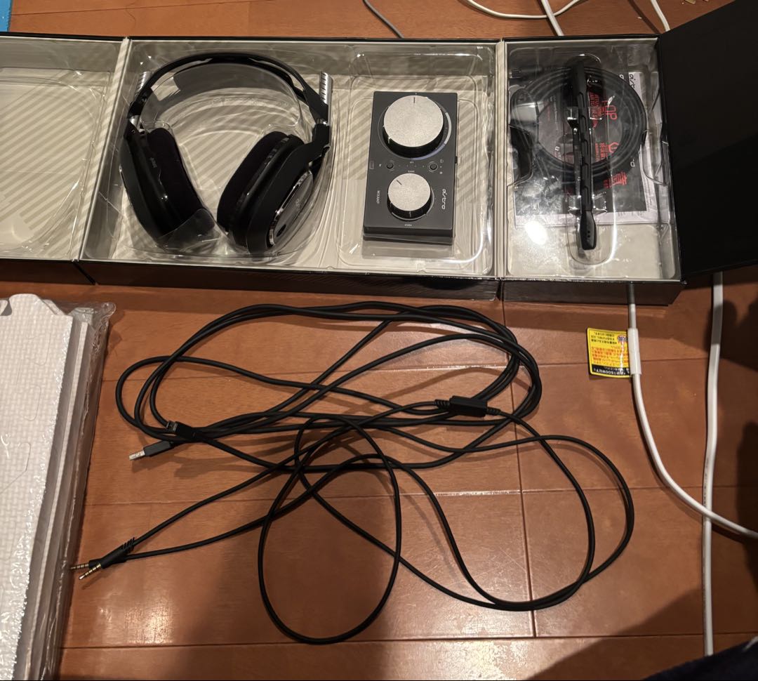 ASTRO A40 + MIXAMP PRO ゲーミングヘッドセット