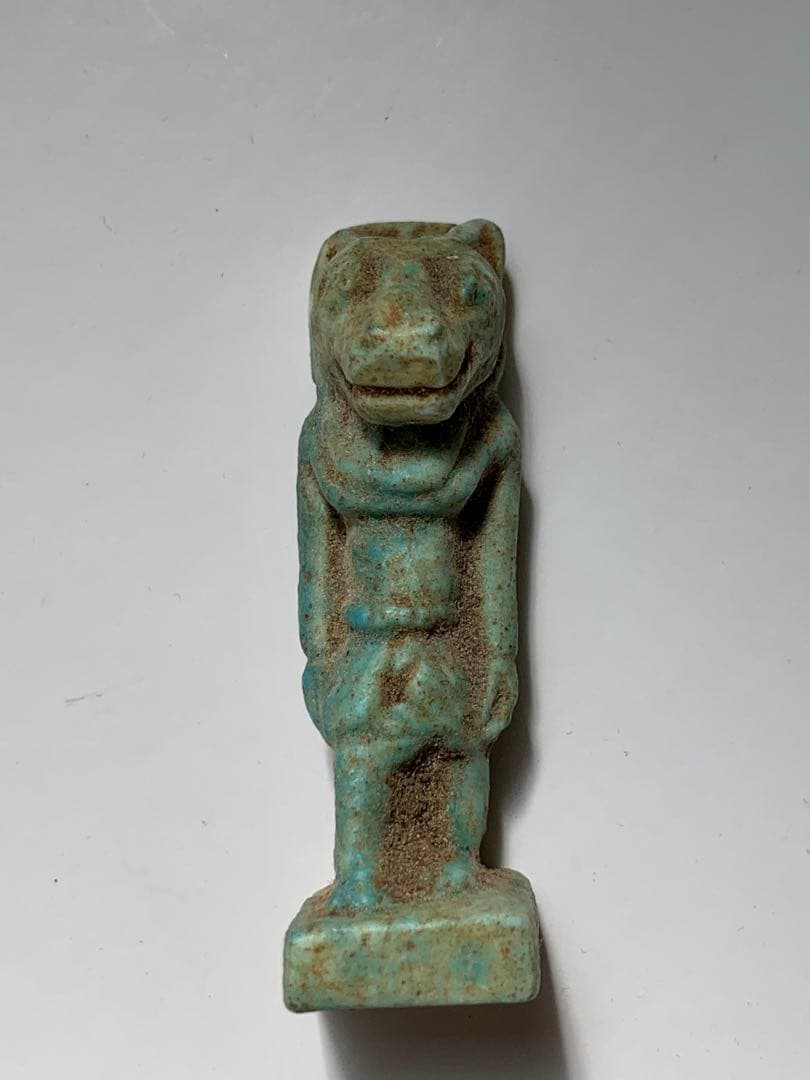 古代エジプト　副葬品　ファイアンス　ガンダーラ　ウシャブティ　出土　スカラベ印章