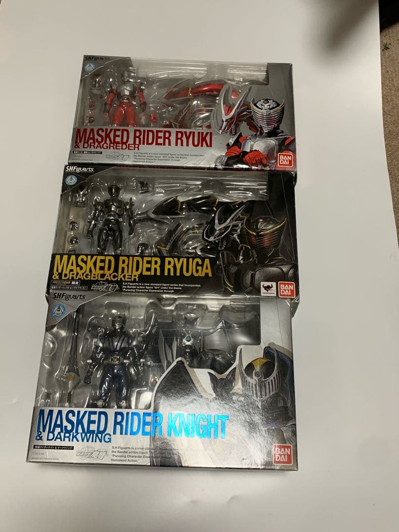 s.h.figuarts 仮面ライダー龍騎　リュウガ　ナイト 3点セット