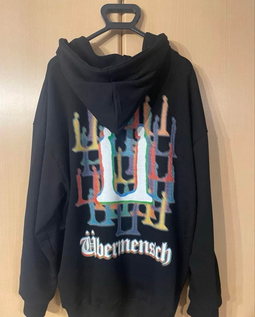 G-DRAGON ジヨン Übermenschジードラゴン フーディー