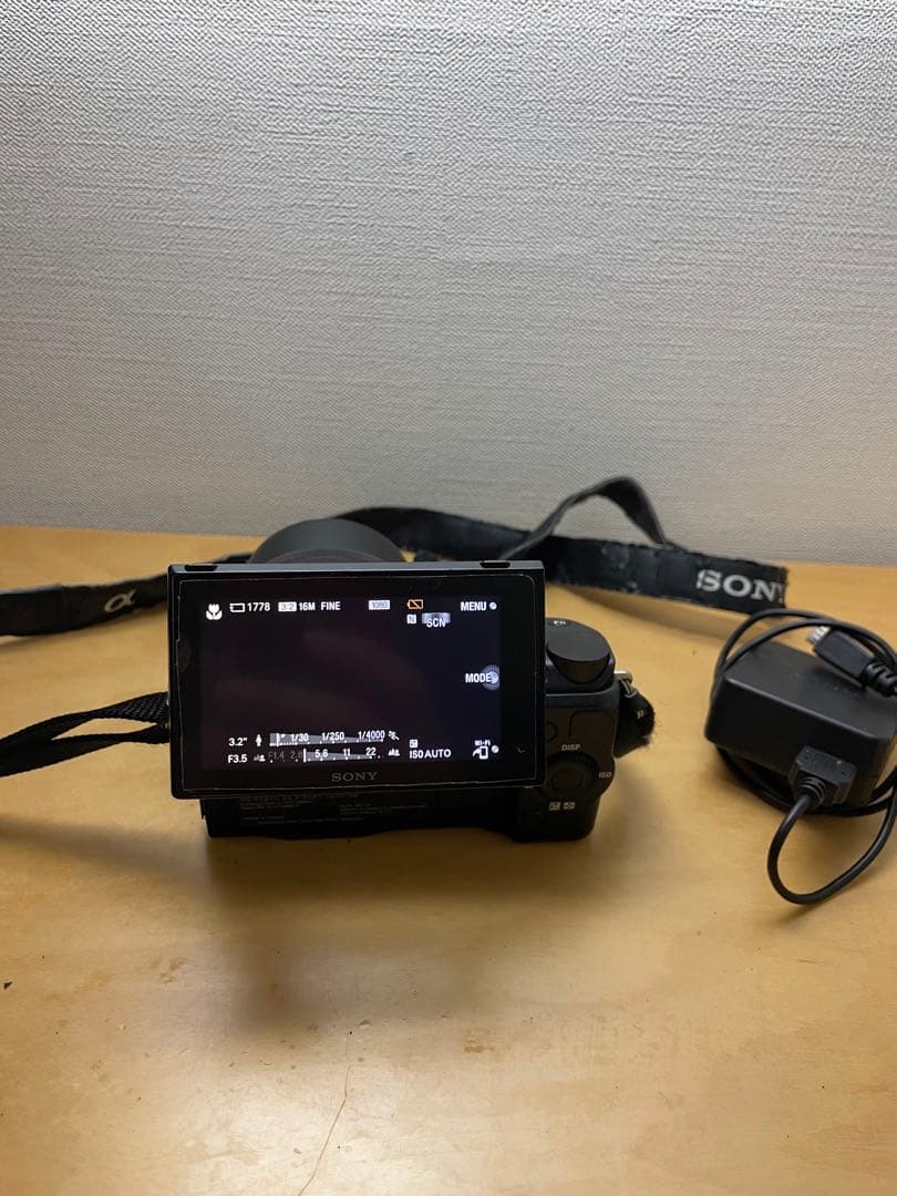 sony α NEX-5T