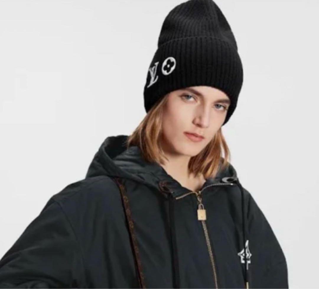 ルイヴィトンビーニー LV ヘッドライン ニットキャップ 刺繍 ロゴ