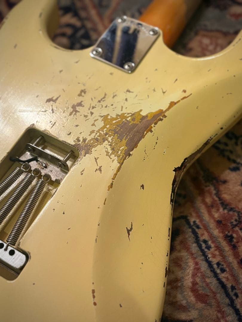Component custom Stratocaster フルエイジド