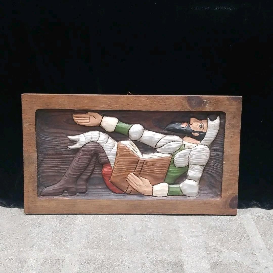 壁掛け　木彫