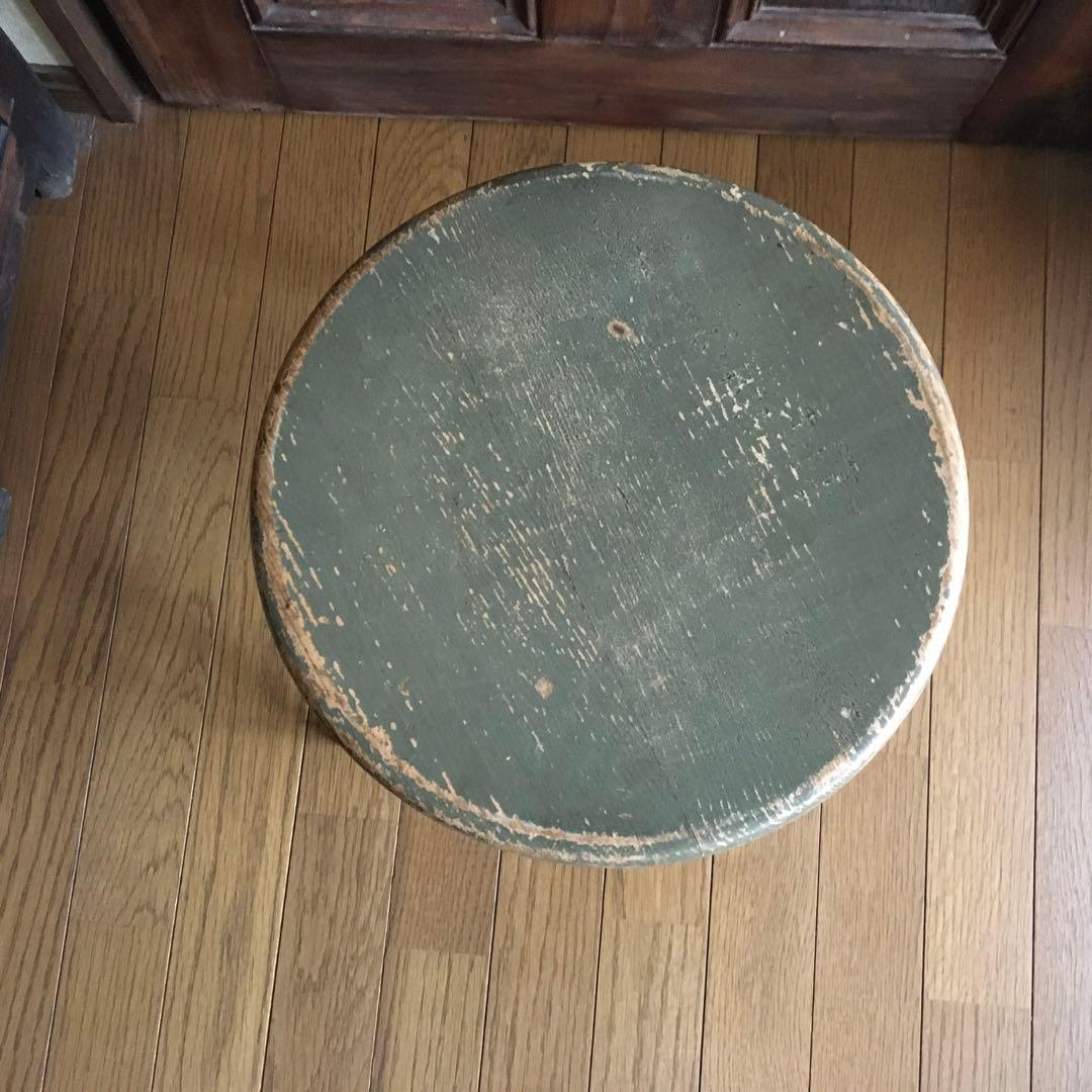 丸椅子 2