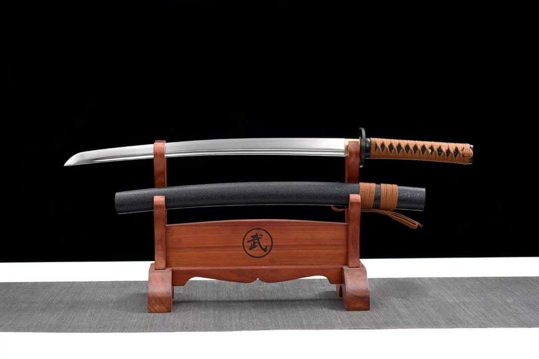 【金武蔵】古兵器 刀装具 日本刀　模造刀 居合刀 武士道 鑑賞用 美術刀 贈り物