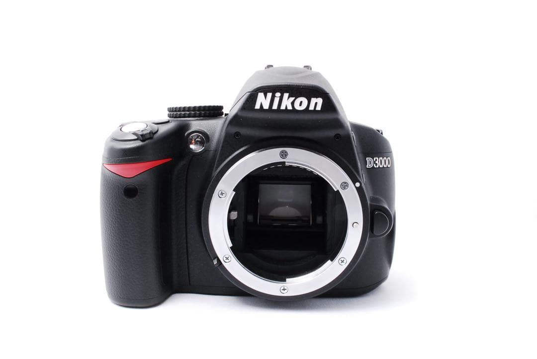 軽量・コンパクト❤️Nikon D3000 ❤️デジタル一眼レフカメラ初心者でも安心