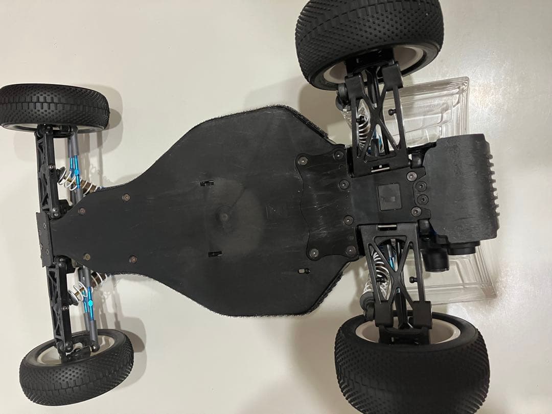 TamiyaTRF 201オフロードバギー ホビーウイングアンプモーターセット