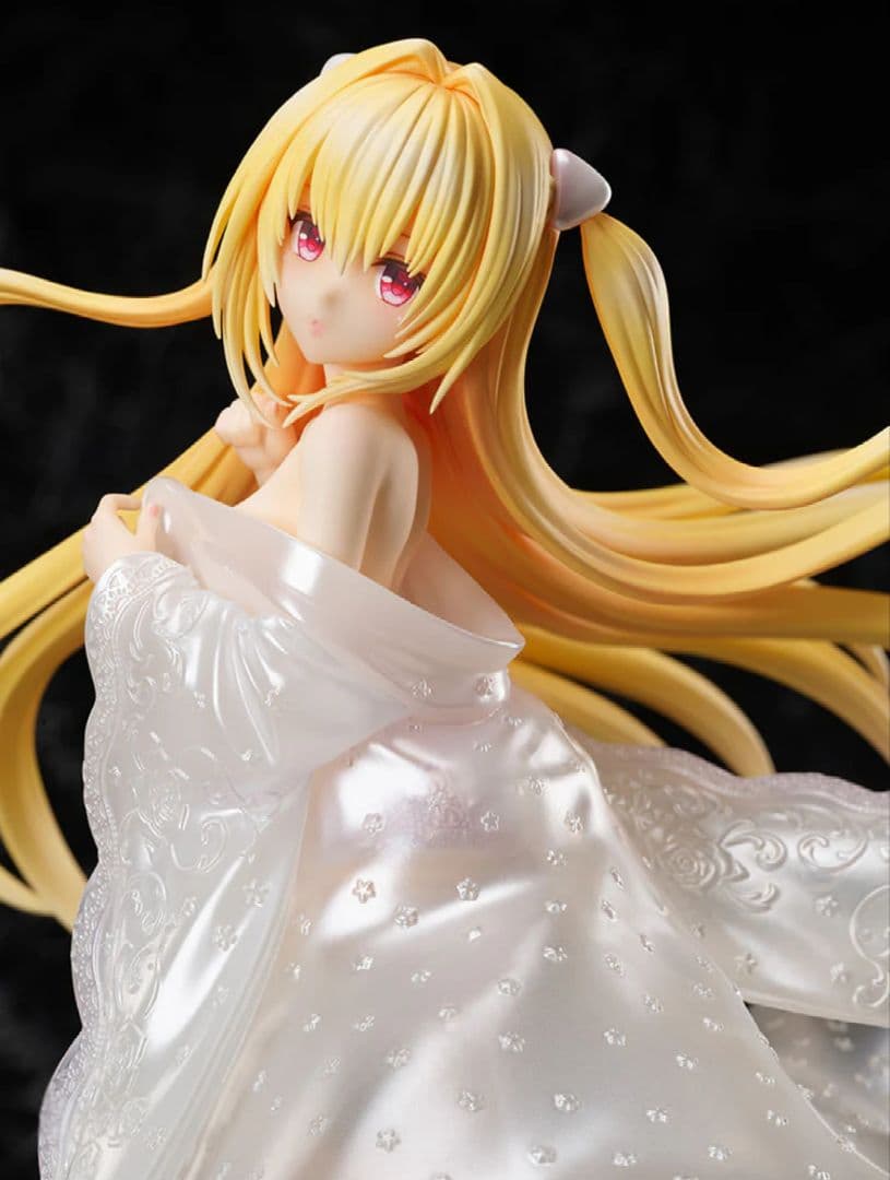 金色の闇 -白無垢- 1/7スケールフィギュアF:NEX限定・完全受注生産