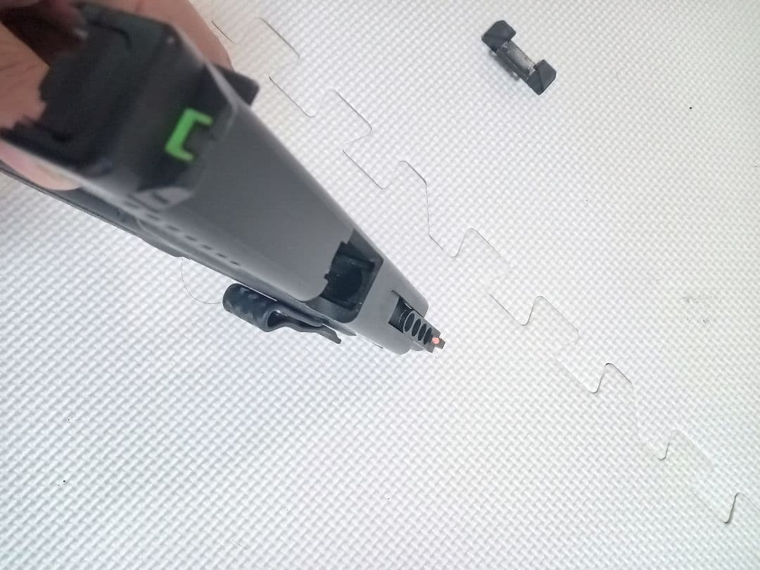 グロック23F(KSC製ガスガン：ジャンク品)&専用ホルスター