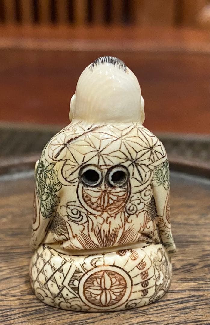 根付　唐子と桃　吉祥彫刻　細密細工　天然素材　ヴィンテージ　レア 台湾茶器