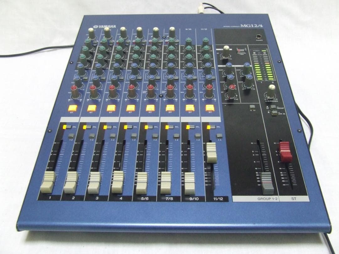 Yamaha MG12/4 アナログミキサー