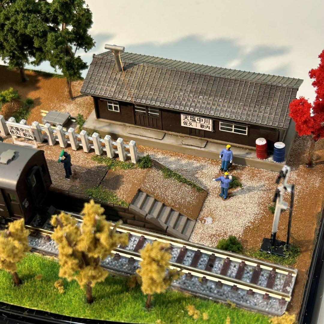 宗谷秋色　宗谷本線旧天塩中川駅　鉄道ジオラマ　Nゲージ　展示台