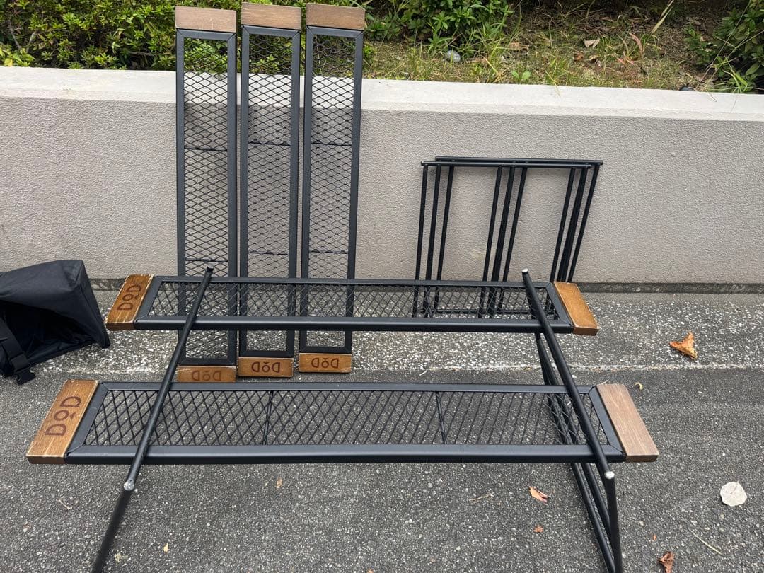 テーブル・チェア・ハンモック Mineyo Motonaga