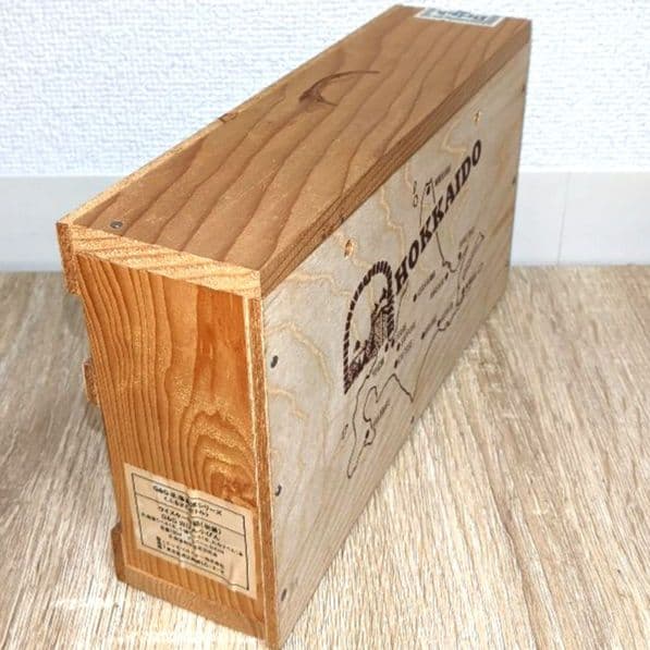 ニッカ　G＆G　北海道旅シリーズ〈ふるさとボトル〉特級（従価）白びん小びん