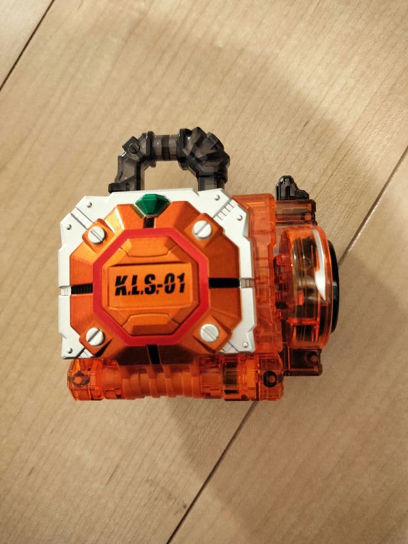 CSM 戦極ドライバー 付属 カチドキロックシード
