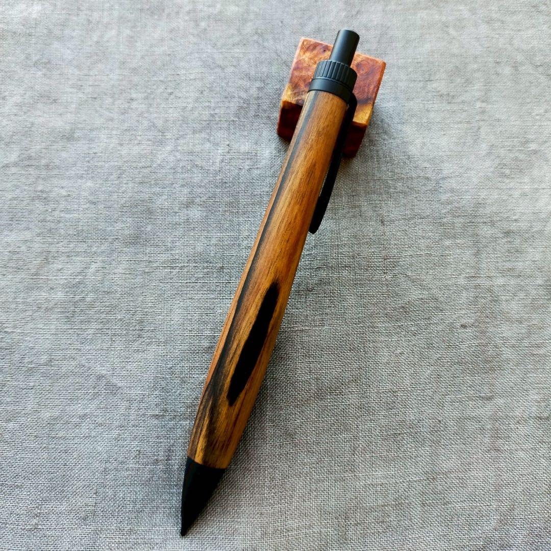 ハンドメイド　木軸シャープぺン　斑入黒檀　0.5mm　天然木　ブラック