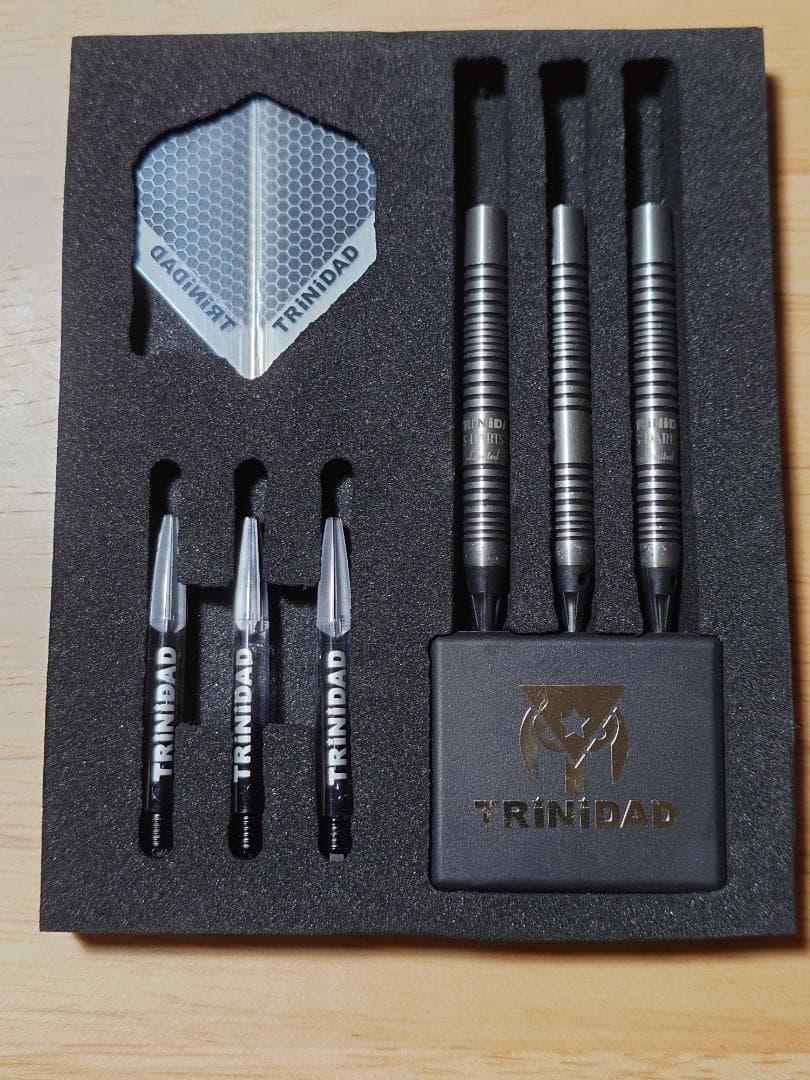 TRiNiDAD LAZY 松吉輝宗　S-DARTS限定モデル　エスダーツ