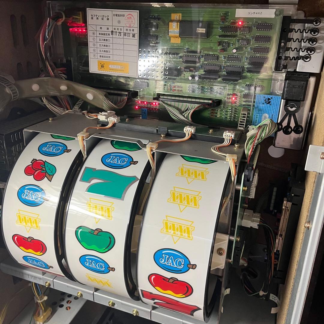 コンチ4xz コンコンチネンタル パチスロ 実機 スロット 4号機 ARUZE
