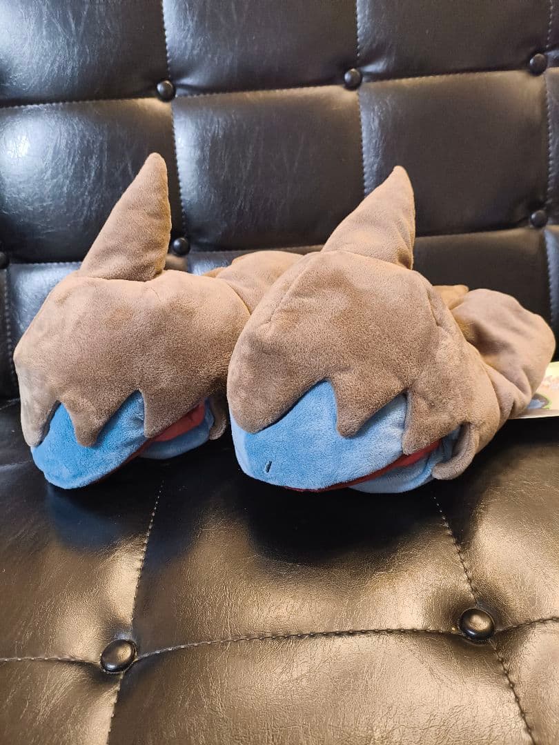 ポケモンセンター　モノズ　ぬいぐるみパペット 2セット