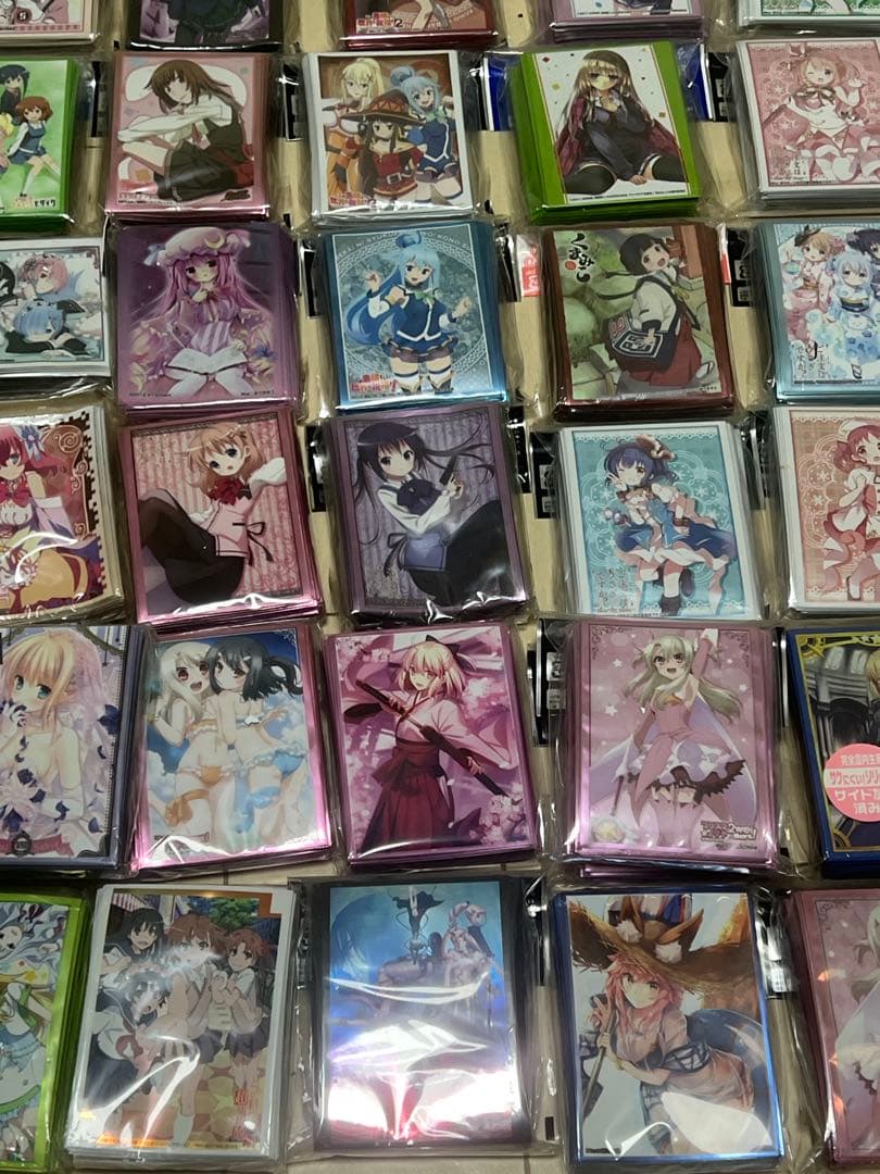 トレーディングカードゲーム用　カードスリーブ
