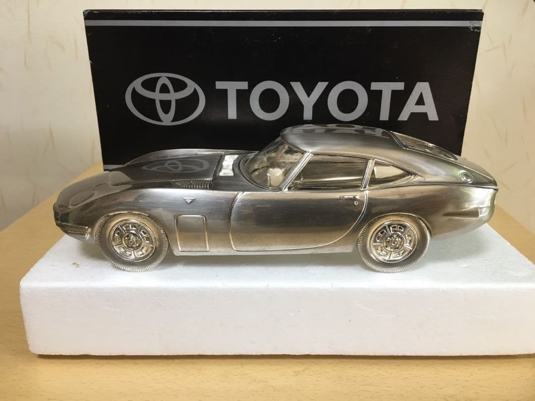 トヨタ2000GT