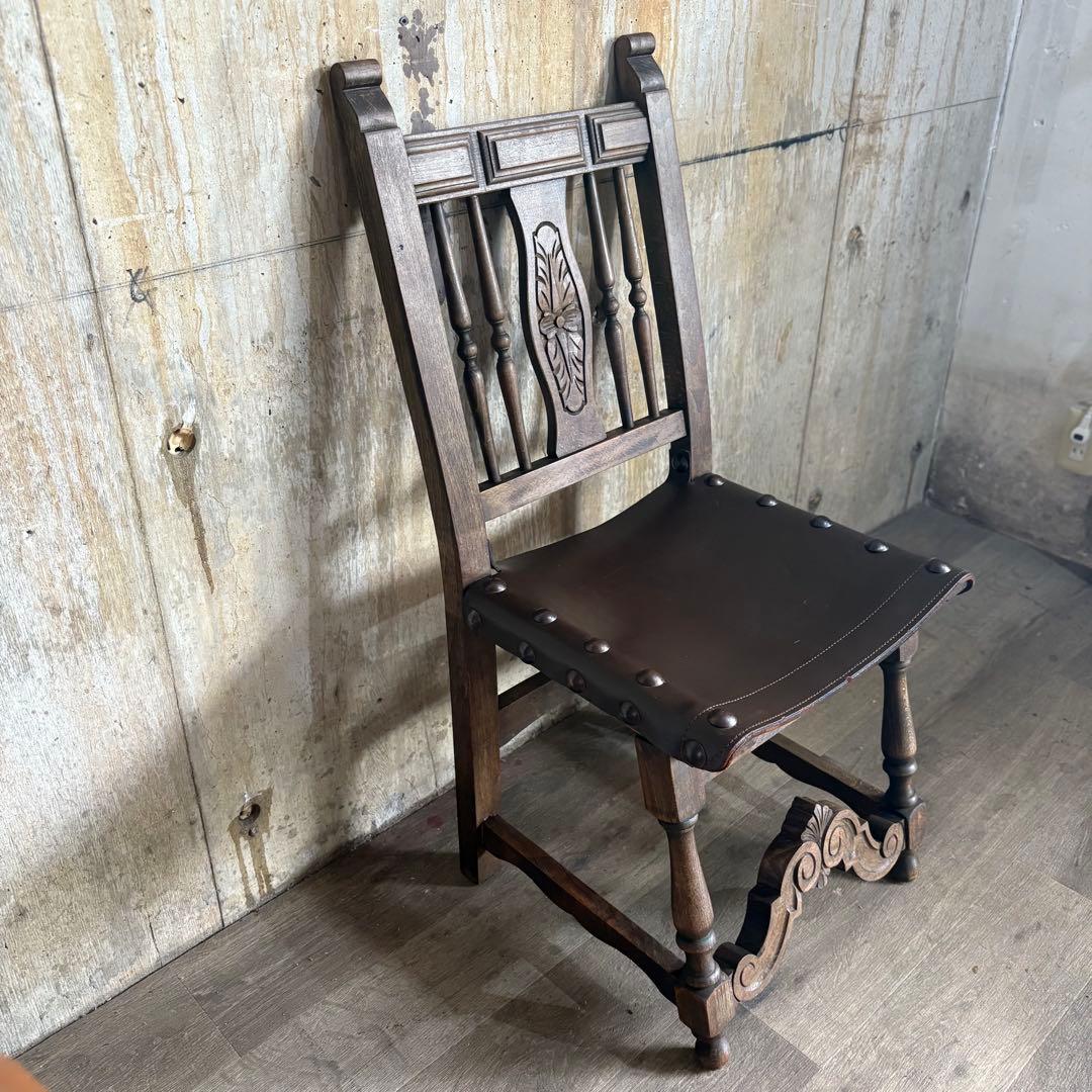 NAVARRO ARGUDO スペイン　ヴィンテージ　レザーシートチェア　①