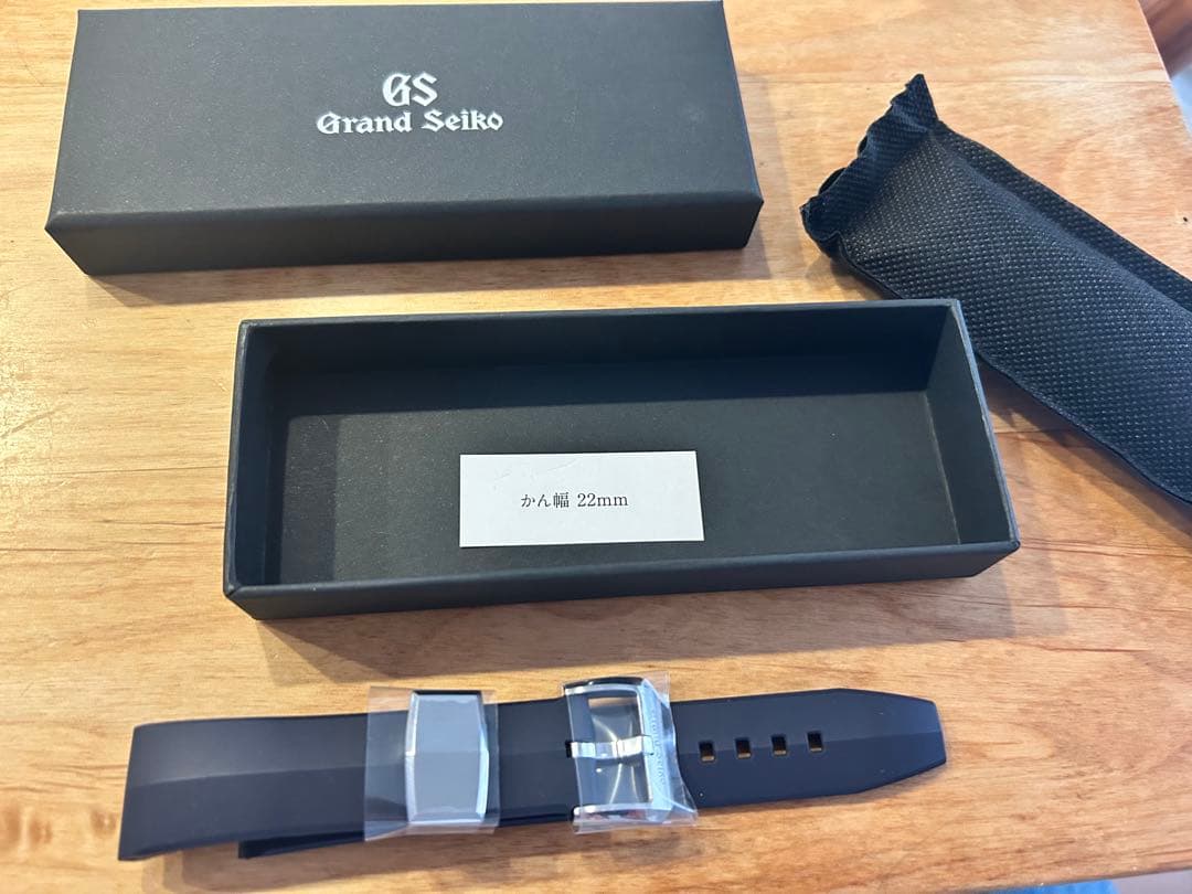 Grand Seiko 22mm ブラックネイビー　ラバーベルト