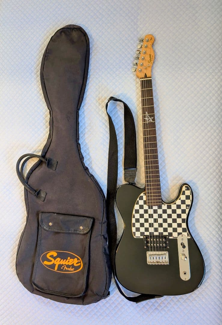 【美品】アヴリル・ラヴィーン テレキャスター／Squier by Fender