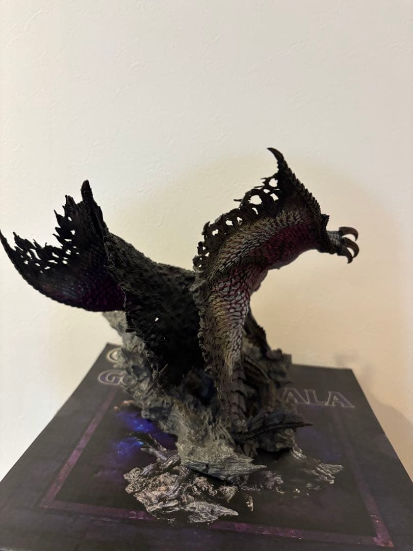 【限定値下げ中】 カプコンフィギュアクリエイターズモデル 黒蝕竜　ゴア・マガラ