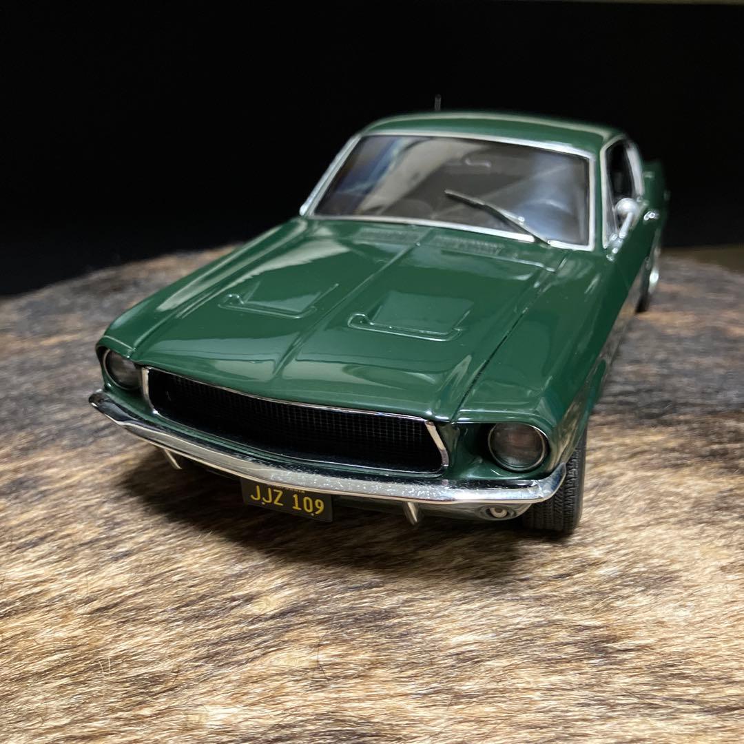 AUTOart 1/18 FORD MUSTANG BULLITT モデル