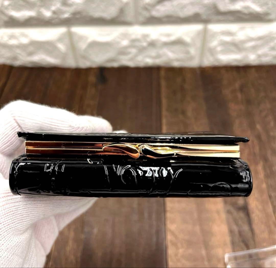 新品未使用　ヴィヴィアンウエストウッド 三つ折財布　黒　エナメル　がま口　④
